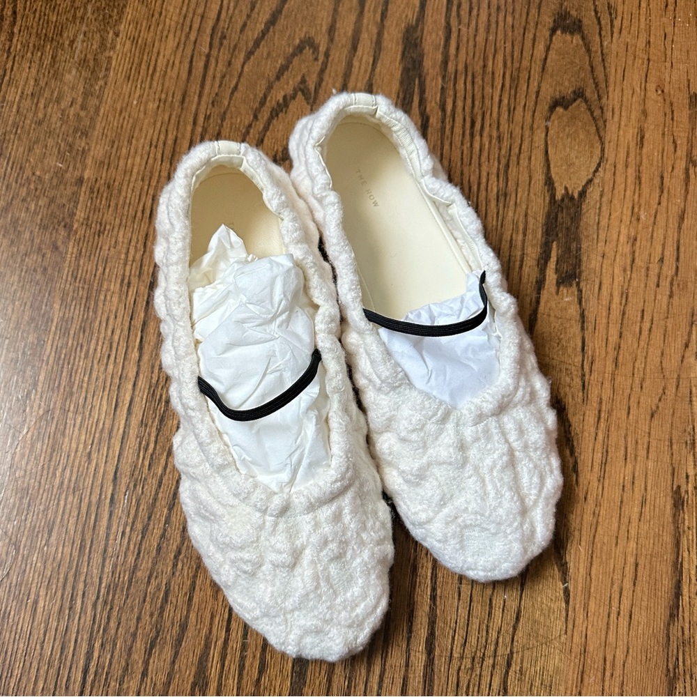 The Row ballerinas